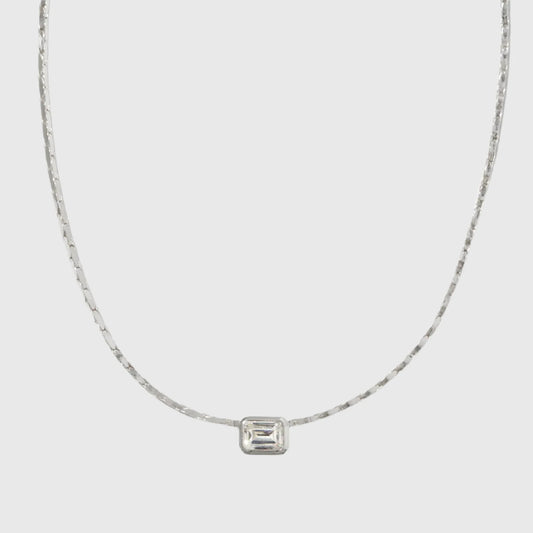 BAGUETTE BEZEL NECKLACE