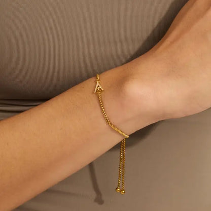 BOLO SIDEWAYS INITIAL BRACELET