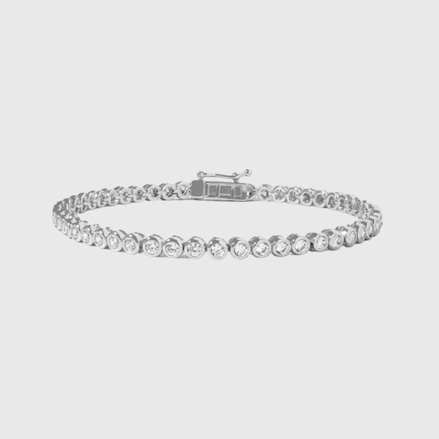 REIGN ROUND TENNIS BRACELET