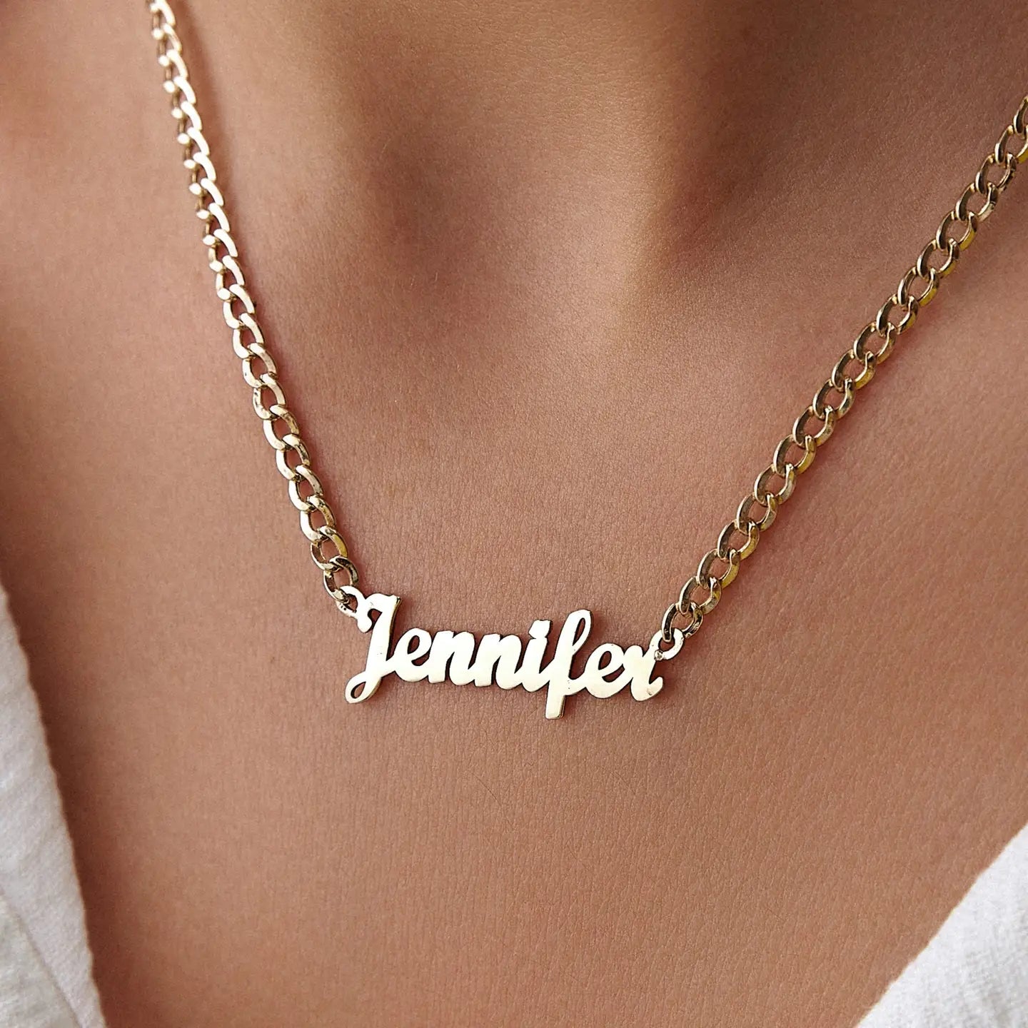 BOLD CURSIVE CUSTOM NAME NECKLACE