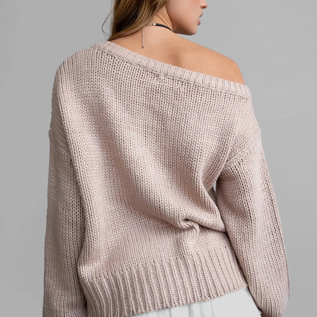 BRANDY RIBBED KNIT SWEATER