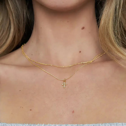 KAYLEIGH GOLD CROSS NECKLACE