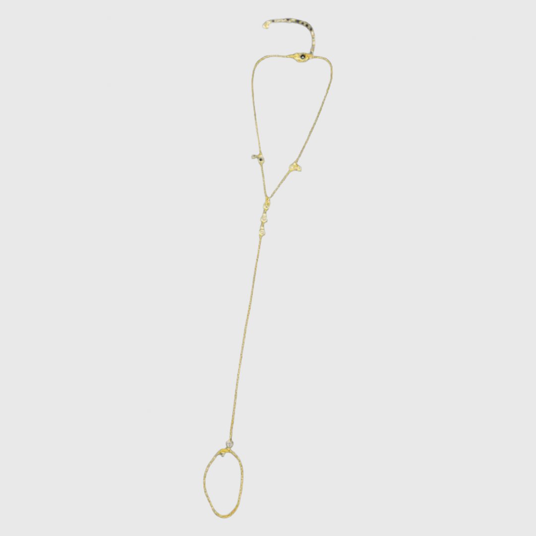 HALLE DAINTY HAND CHAIN